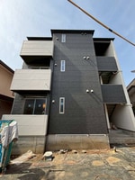 建築中