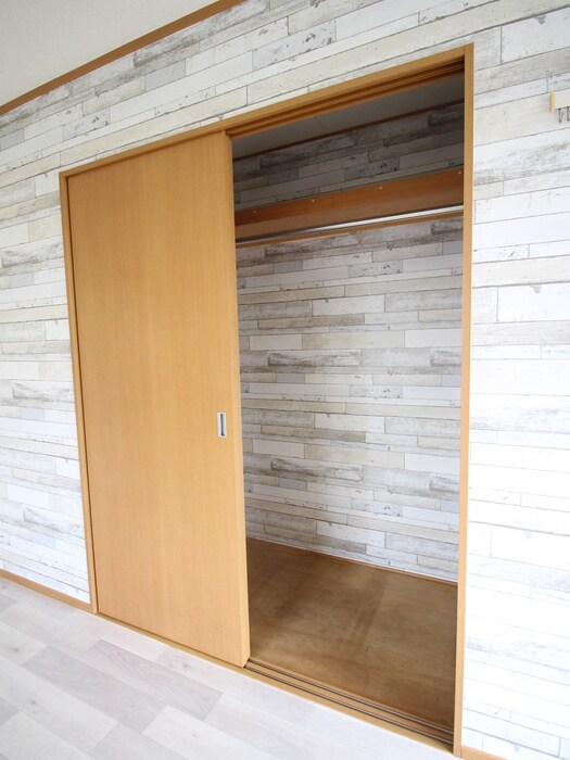 物件内観写真11　(収納)