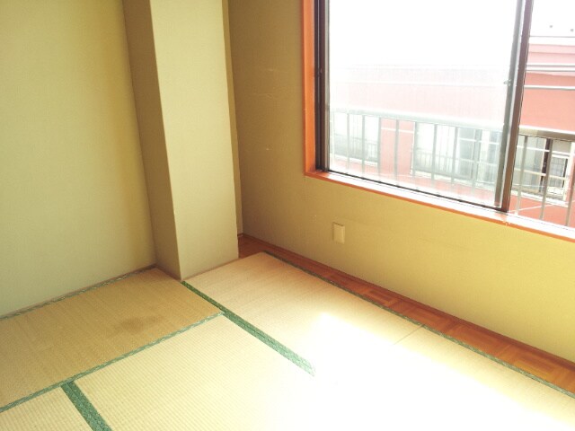 物件内観写真16　(居室)