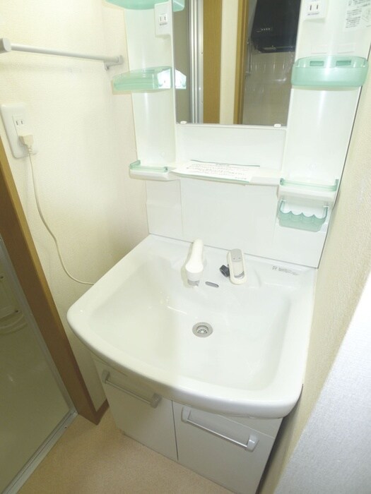 物件内観写真15　(洗面)