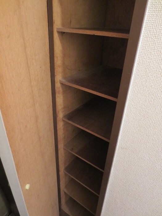 物件内観写真13　(靴箱)
