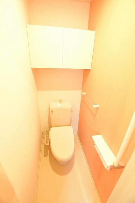 物件内観写真12　(トイレ)