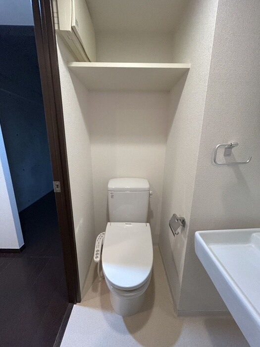 物件内観写真13　(トイレ)