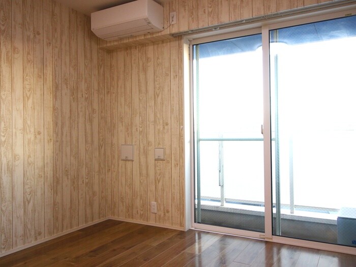 物件内観写真10　(居室)