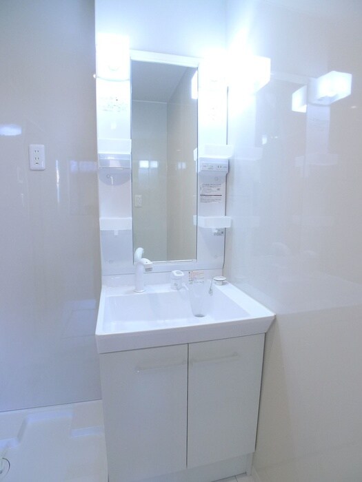 物件内観写真13　(洗面)