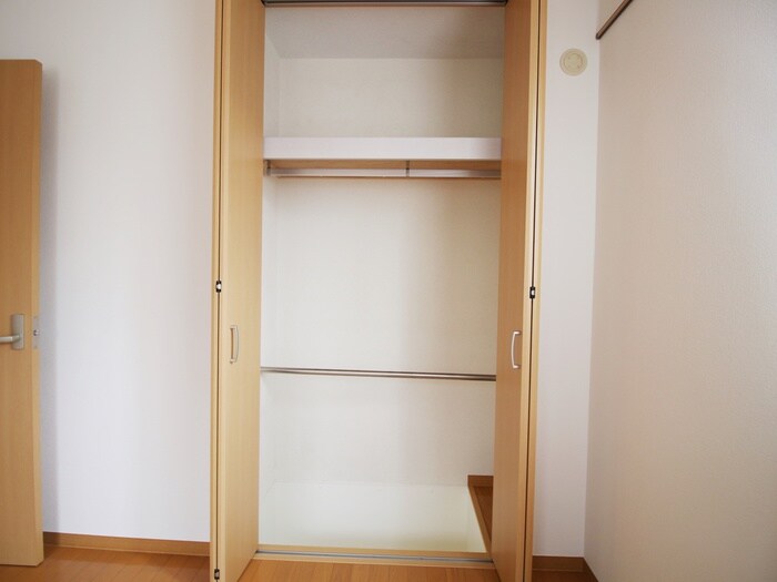 物件内観写真14　(収納)