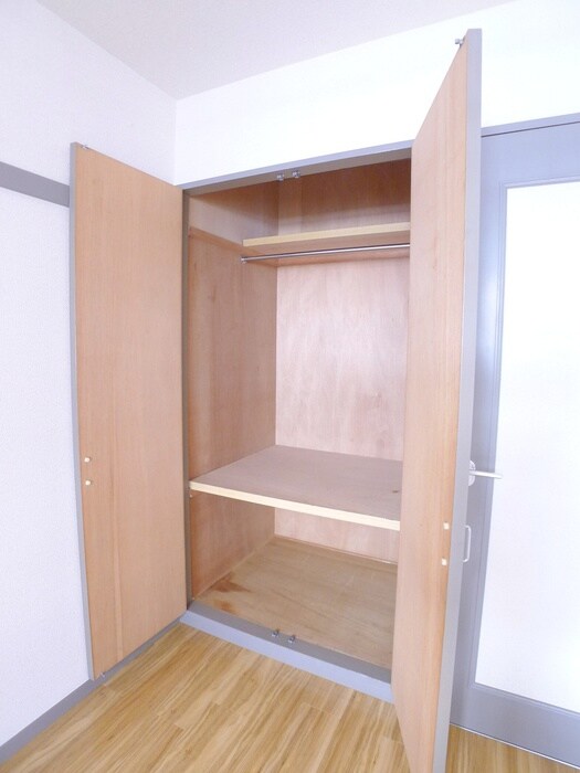 物件内観写真17　(収納)