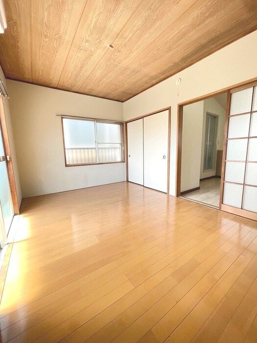 物件内観写真9　(居室)