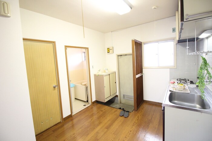 物件内観写真11　(居室)