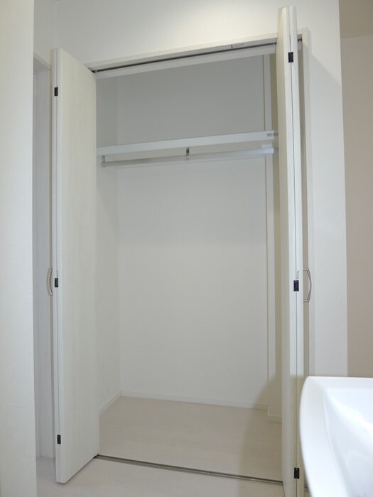 物件内観写真14　(収納)