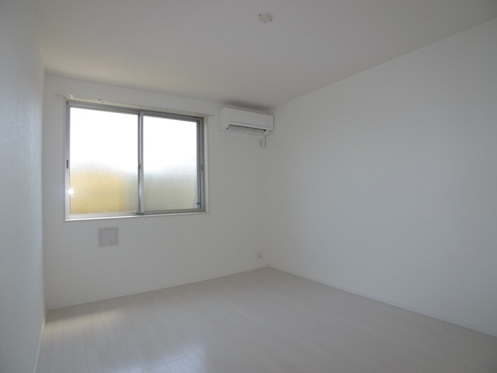 物件内観写真15　(室内からの展望)