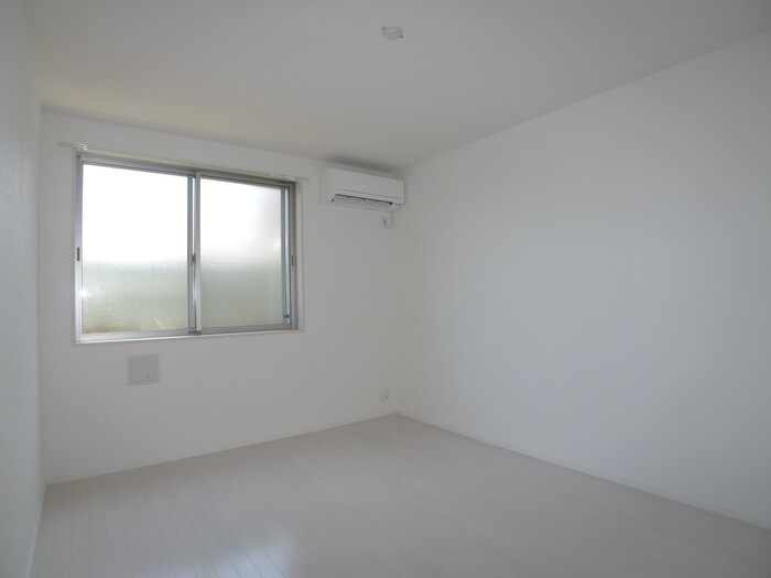 物件内観写真16　(居室)