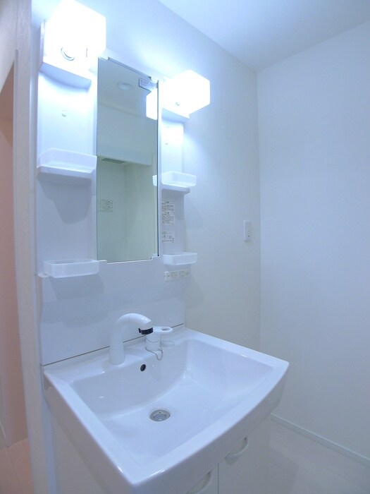 物件内観写真18　(洗面)