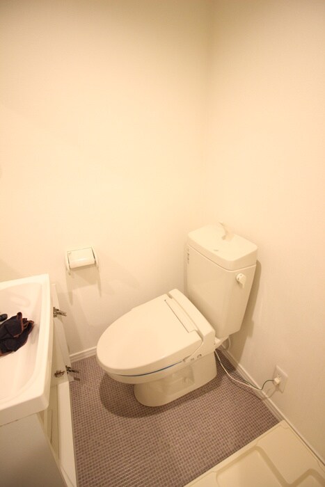 物件内観写真15　(トイレ)
