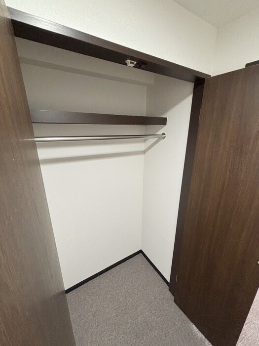 物件内観写真12　(収納)