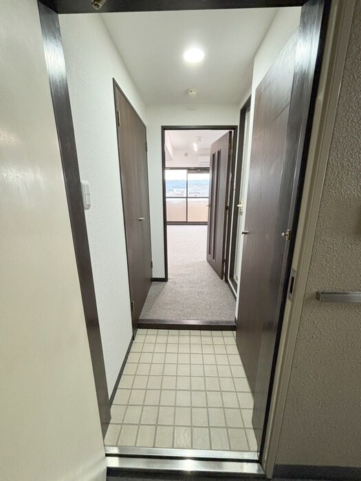 物件内観写真20　(廊下)