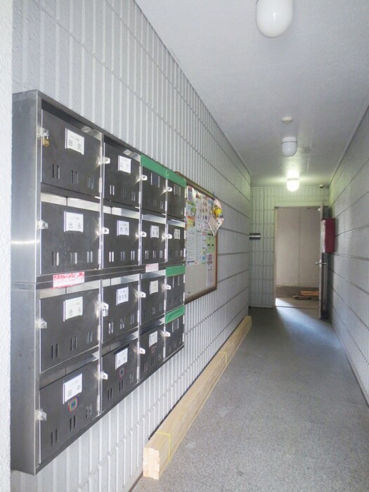 物件外観写真4　(建物設備)