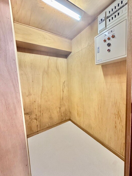 物件内観写真18　(収納)