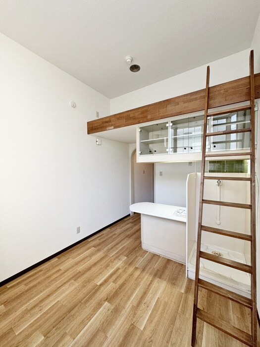 物件内観写真8　(居室)