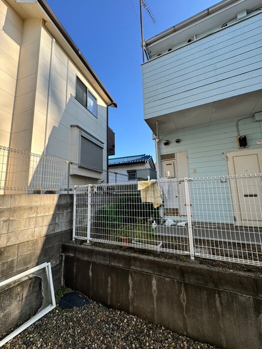 物件内観写真21　(室内からの展望)