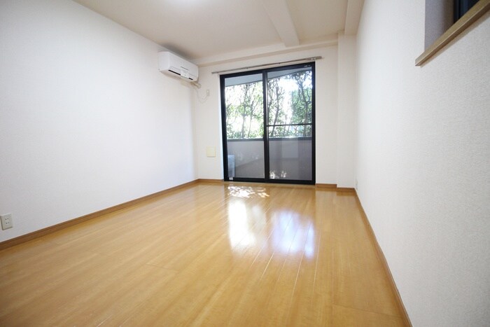 物件内観写真17　(居室)