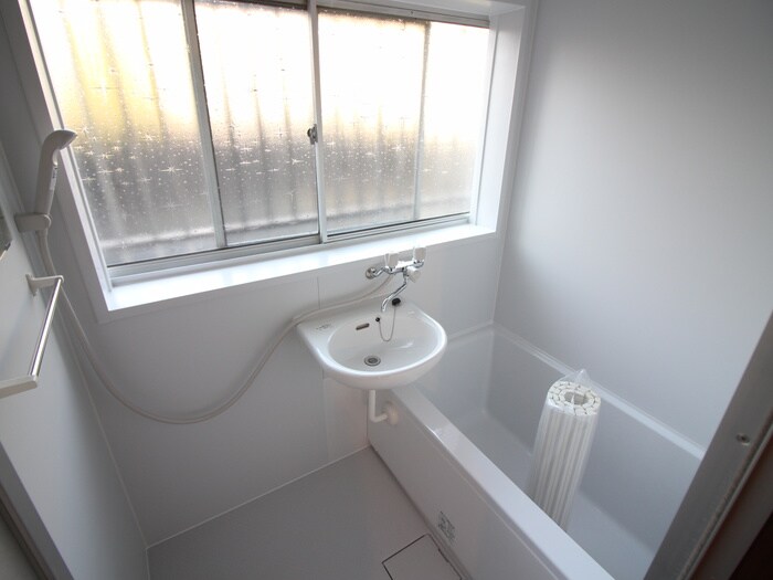 物件内観写真8　(バス／シャワールーム等)