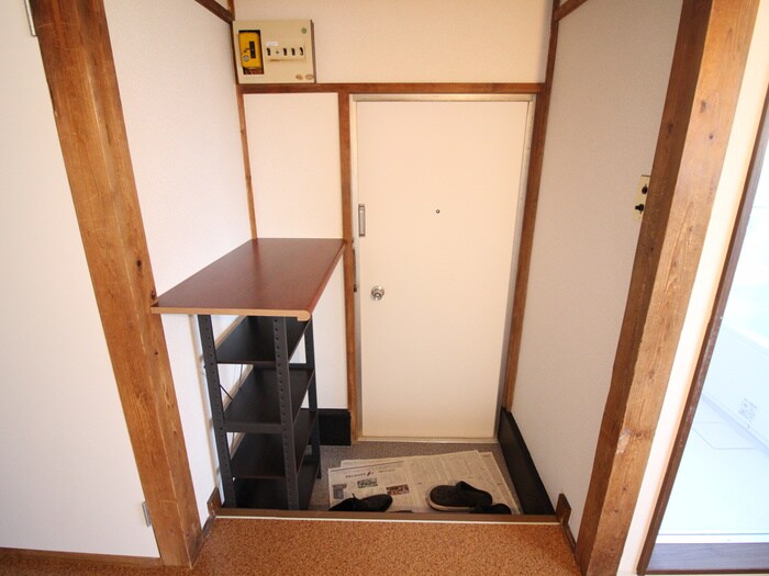物件内観写真19　(玄関)