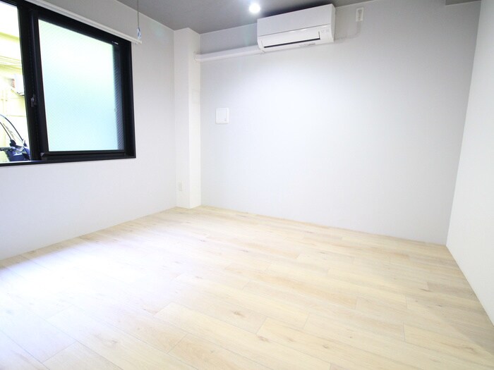 物件内観写真11　(居室)