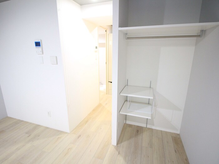 物件内観写真12　(収納)