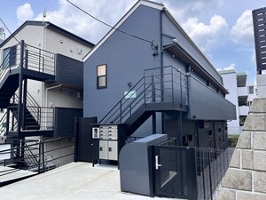 アザーレ・プラネ青葉台外観写真
