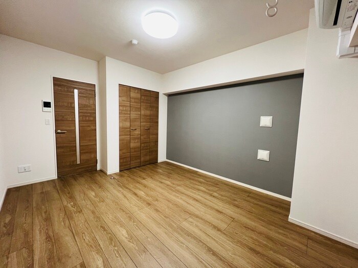 物件内観写真8　(居室)