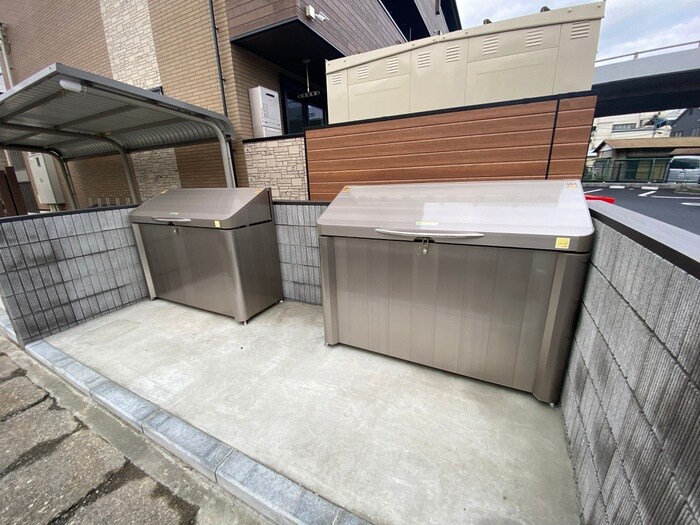 物件外観写真4　(建物設備)