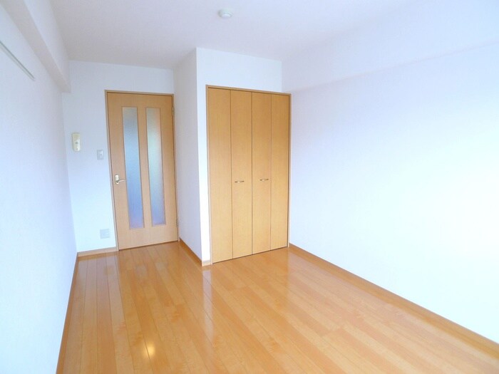 物件内観写真18　(居室)