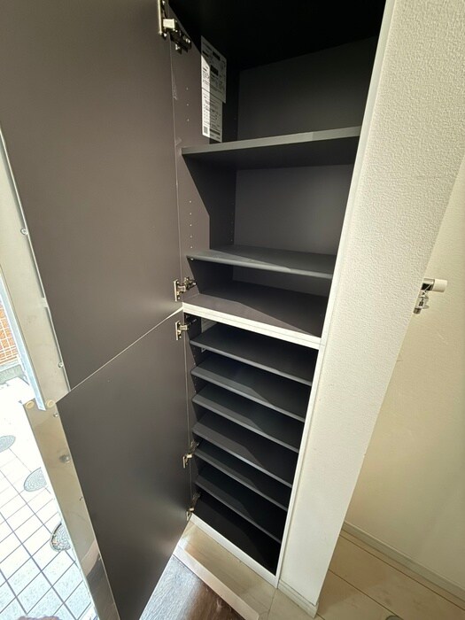 物件内観写真19　(靴箱)