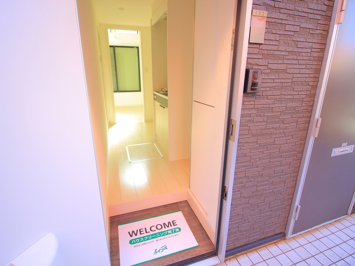 物件内観写真22　(玄関)