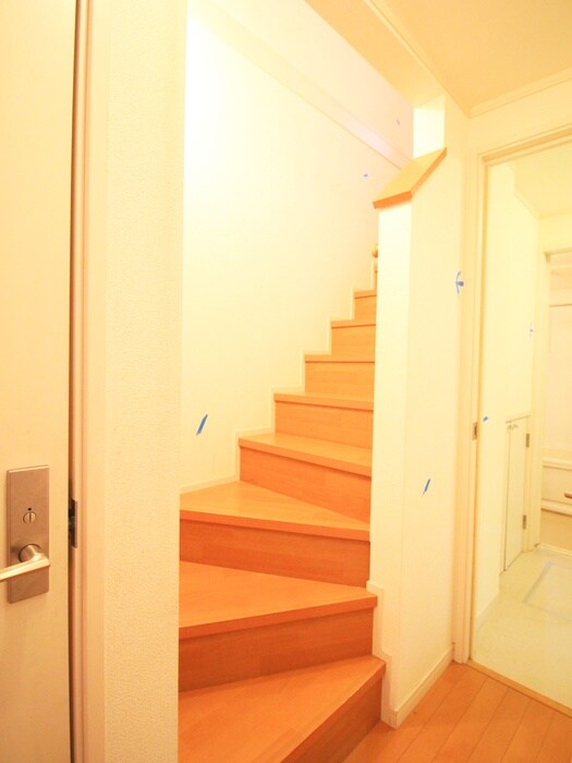 物件内観写真13　(廊下)