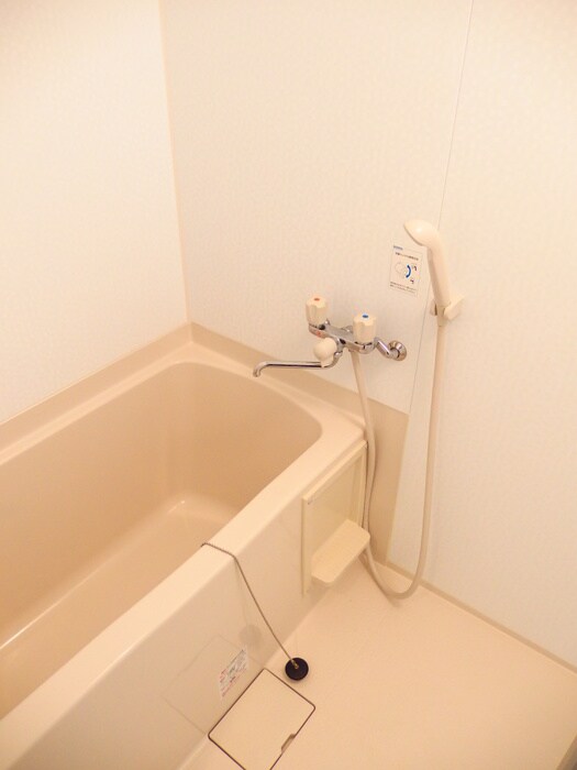 物件内観写真9　(バス／シャワールーム等)