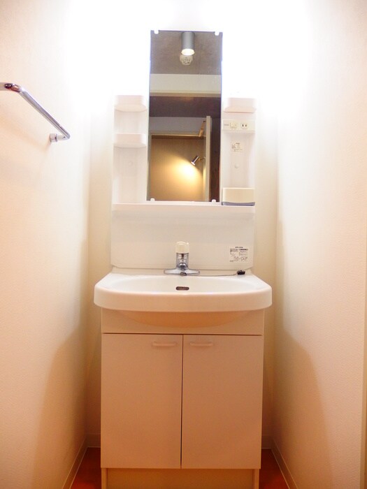 物件内観写真11　(洗面)