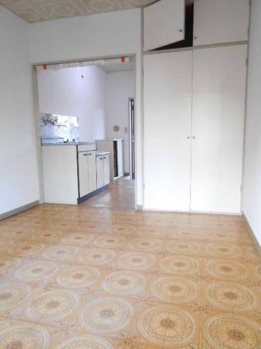 物件内観写真7　(居室)