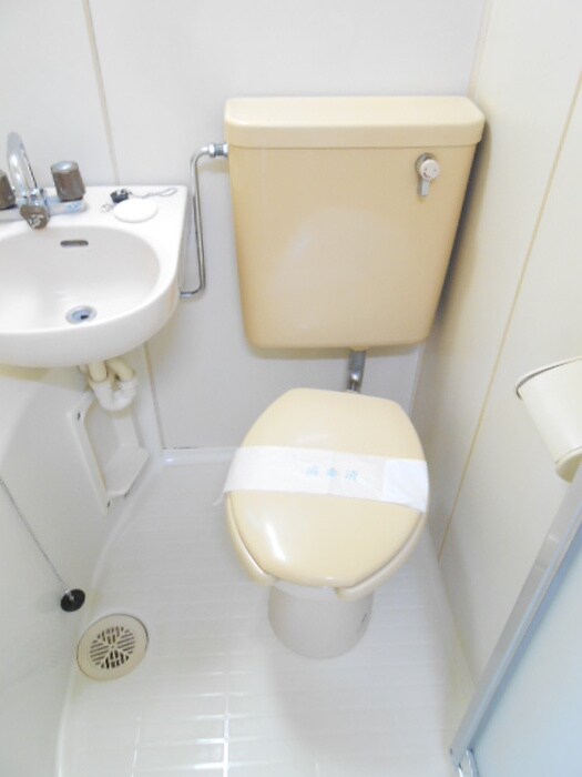 物件内観写真12　(トイレ)