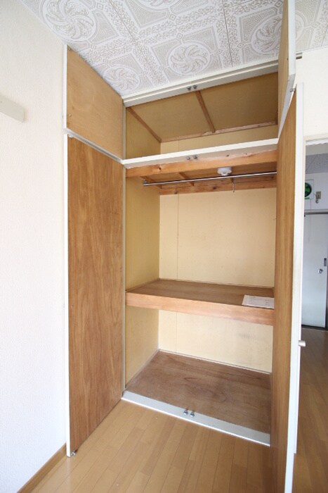 物件内観写真13　(収納)