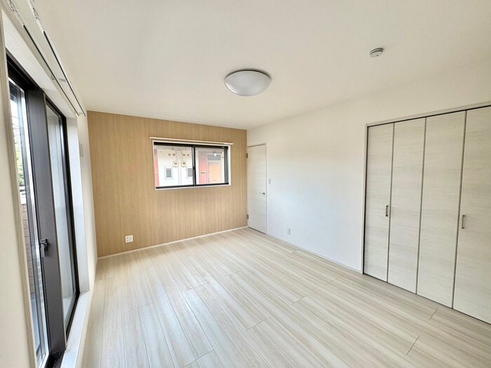 物件内観写真8　(居室)