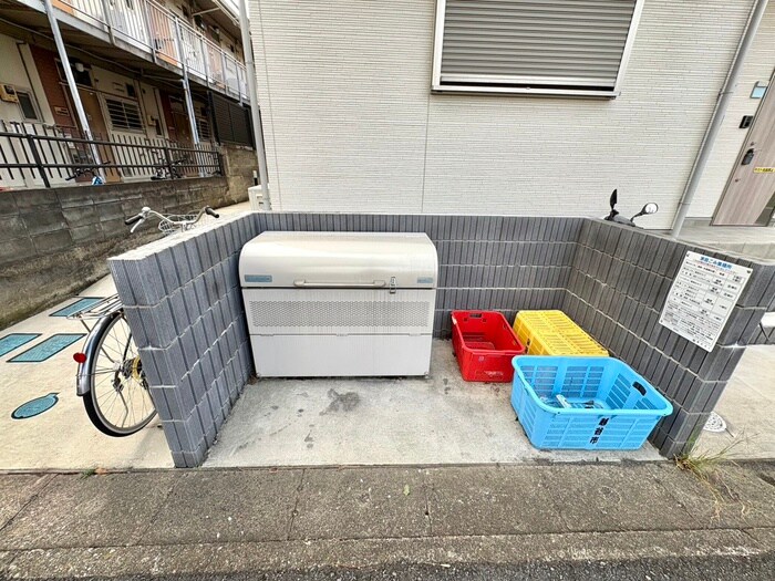 物件外観写真4　(建物設備)