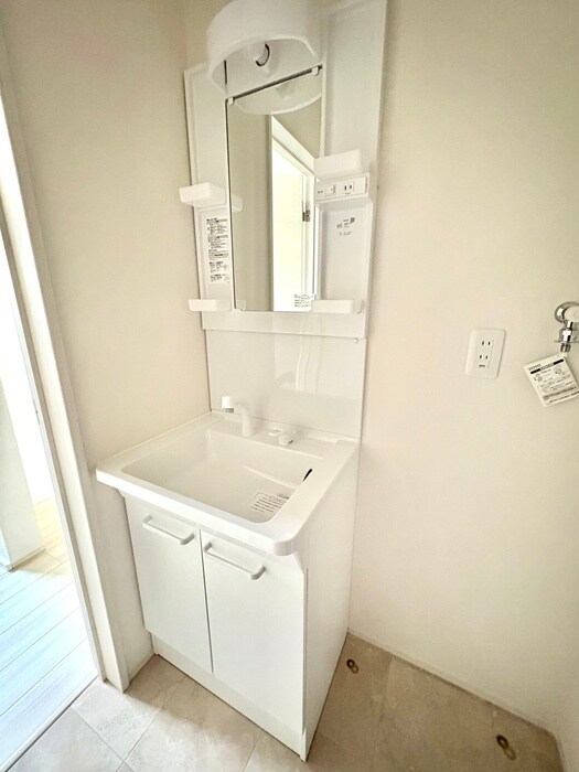 物件内観写真17　(洗面)