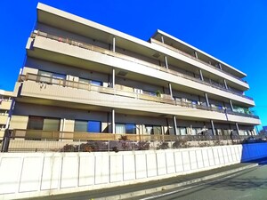 アベニュ－弐番館外観写真