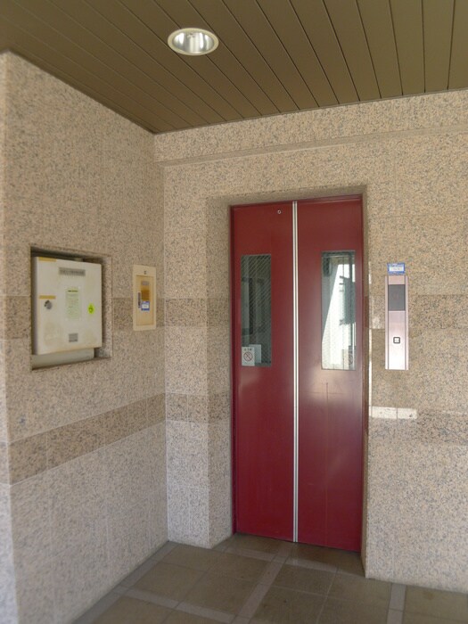 物件外観写真5　(建物設備)