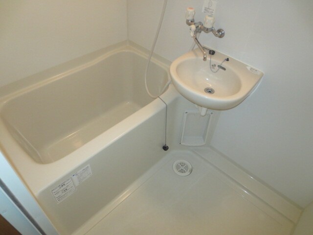 物件内観写真13　(バス／シャワールーム等)