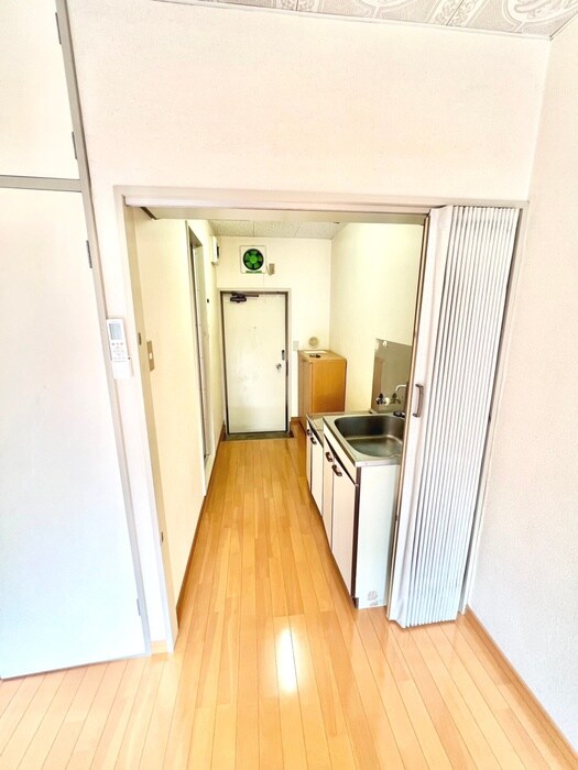 物件内観写真19　(居室)