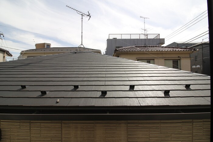 物件内観写真19　(室内からの展望)