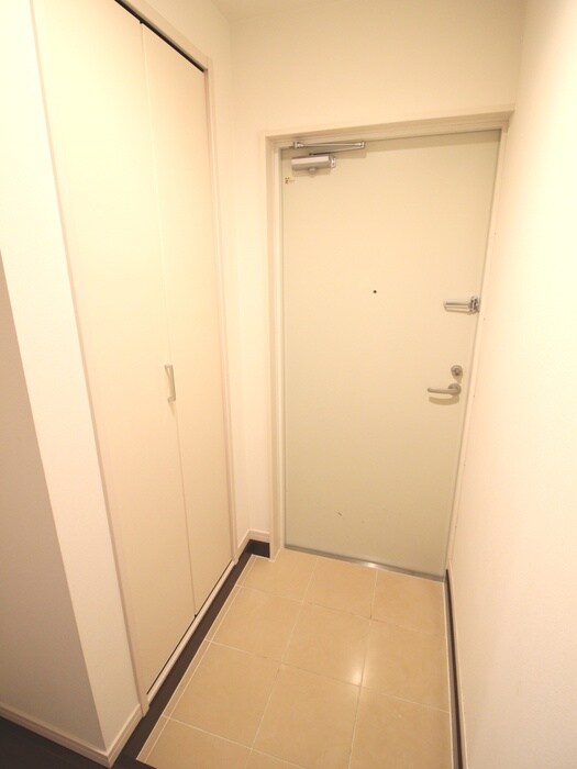 物件内観写真20　(玄関)